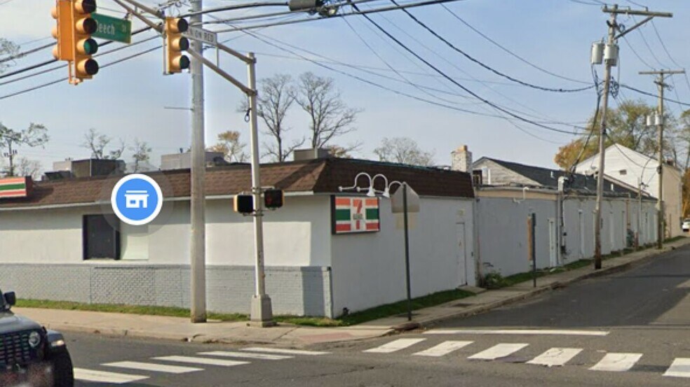 More Photos Of 319 Main St, Keansburg Freestanding For Lease