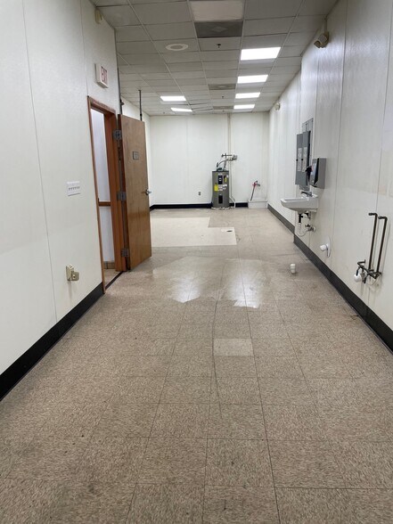 More Photos Of 1209 E Main St, Richmond Apartments For Lease