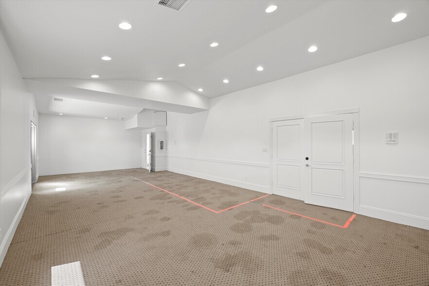 More Photos Of 721 Buol Rd, Pahrump General Retail For Sale