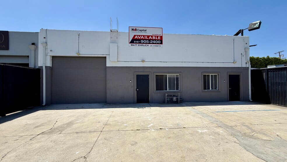 Primary Photo Of 14768 Calvert St, Van Nuys Warehouse For Sale