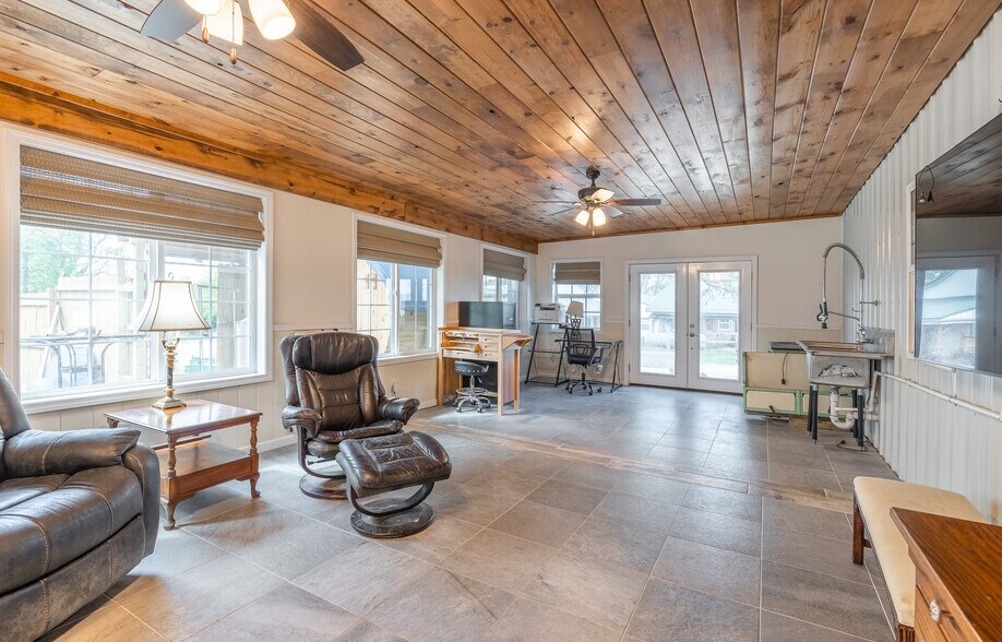 More Photos Of 5870 Old 66, Leasburg Winery Vineyard For Sale