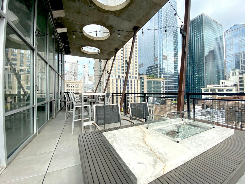 More Photos Of 116 W Hubbard St, Chicago Coworking Space