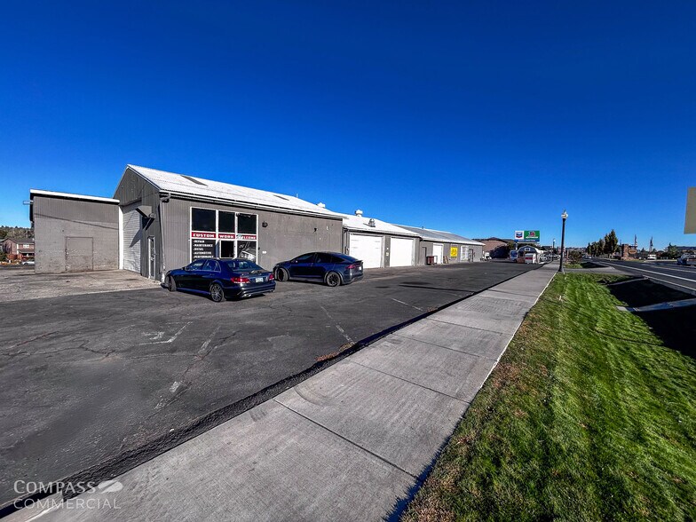 More Photos Of 915 SW Hwy 97, Madras Warehouse For Lease