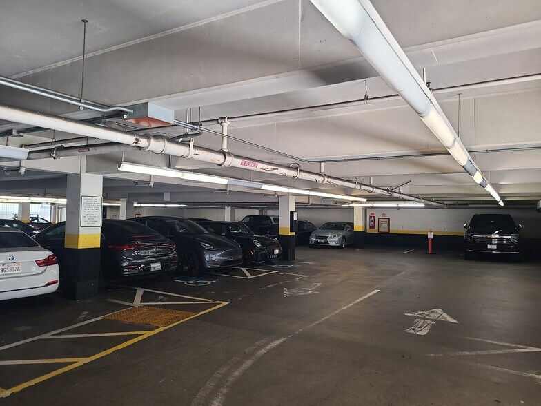 More Photos Of 150 Hayes St, San Francisco Loft Creative Space For Sale