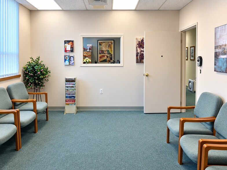 More Photos Of 49 Ridgedale Ave, East Hanover Office For Sale