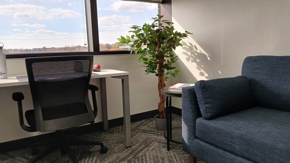 More Photos Of 110 Fieldcrest Ave, Edison Coworking Space