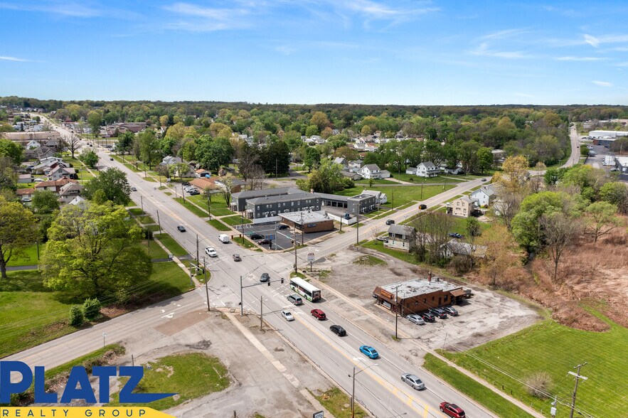 More Photos Of 3780 Mahoning Ave, Youngstown Restaurant For Sale