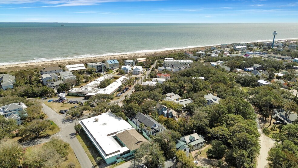 More Photos Of 24 Van Horne Ave, Tybee Island Hospitality For Sale
