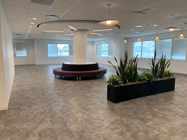 More Photos Of 7310 N Eldridge Pky, Houston Office For Lease