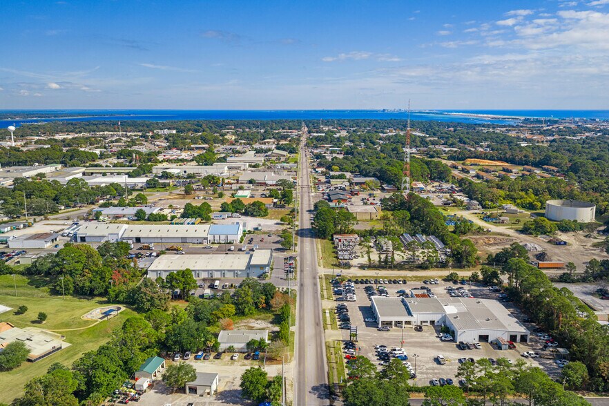 More Photos Of 119 Hollywood Blvd, Fort Walton Beach Flex For Sale