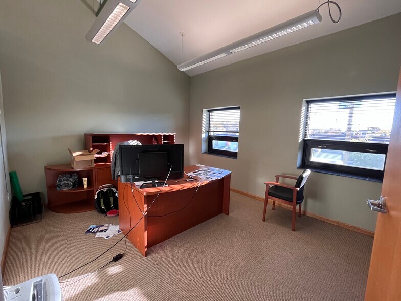 More Photos Of 1001 E Ogden Ave, Naperville Medical For Lease