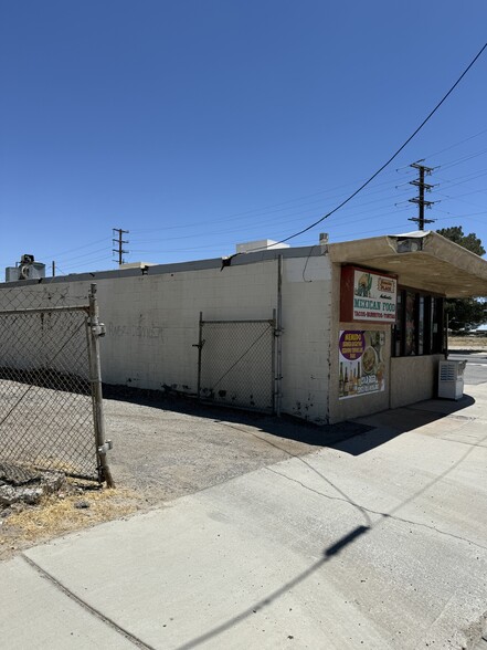 More Photos Of 101 W Avenue I, Lancaster Restaurant For Sale