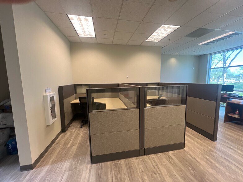 More Photos Of 47685 Lakeview Blvd, Fremont Research And Development For Lease