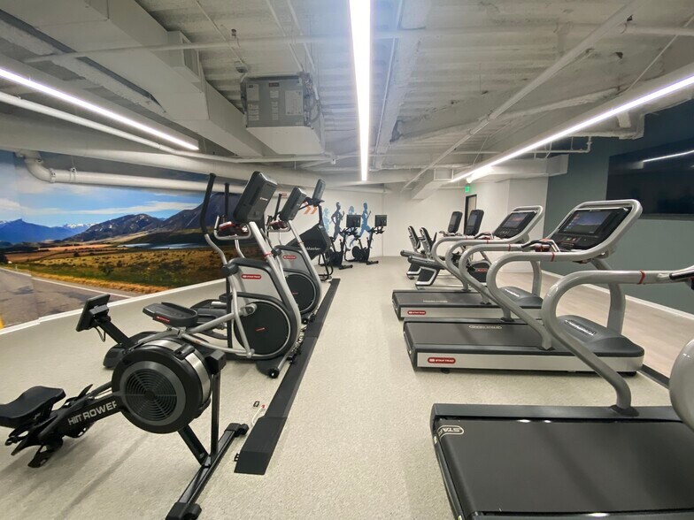 More Photos Of 18881 Von Karman Ave, Irvine Office For Lease