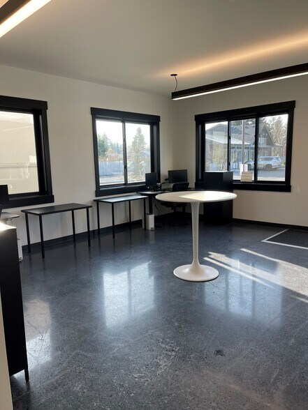 More Photos Of 12421 State Ave, Marysville Office Residential For Lease