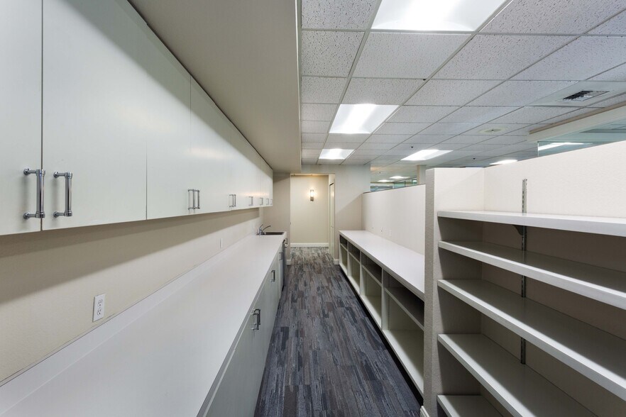 More Photos Of 1701 Novato Blvd, Novato Office For Lease