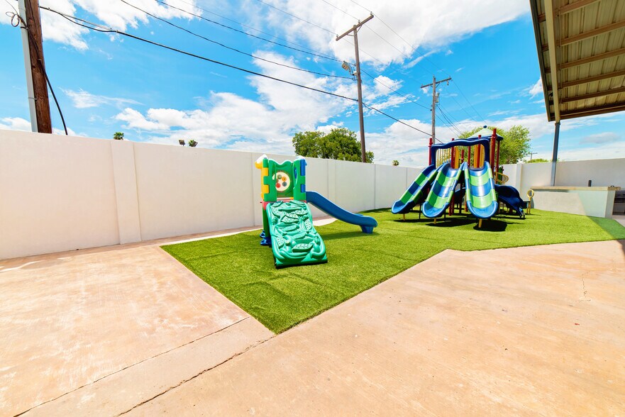 More Photos Of 5219 Tesoro Plz, Laredo Lodge Meeting Hall For Sale