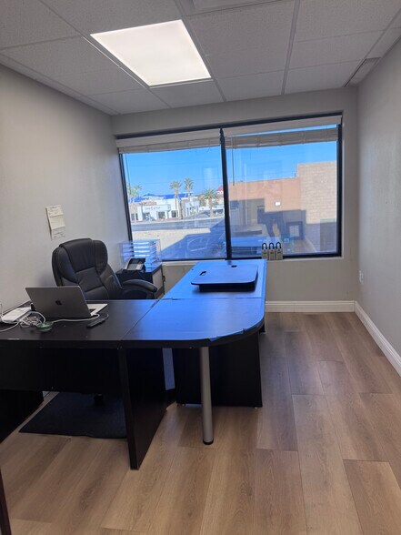 More Photos Of 6015 S Rainbow Blvd, Las Vegas Storefront Retail Office For Sale