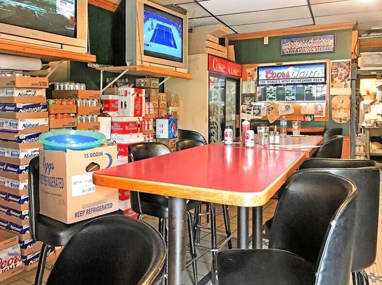 More Photos Of 1701 Hamilton St, New Castle Storefront Retail Residential For Sale