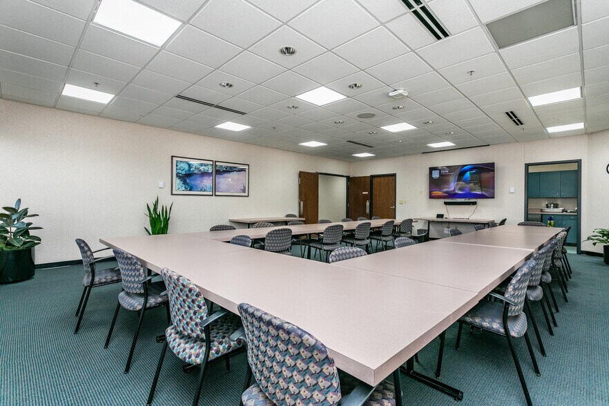 More Photos Of 1 Professional Dr, Alton Medical For Sale