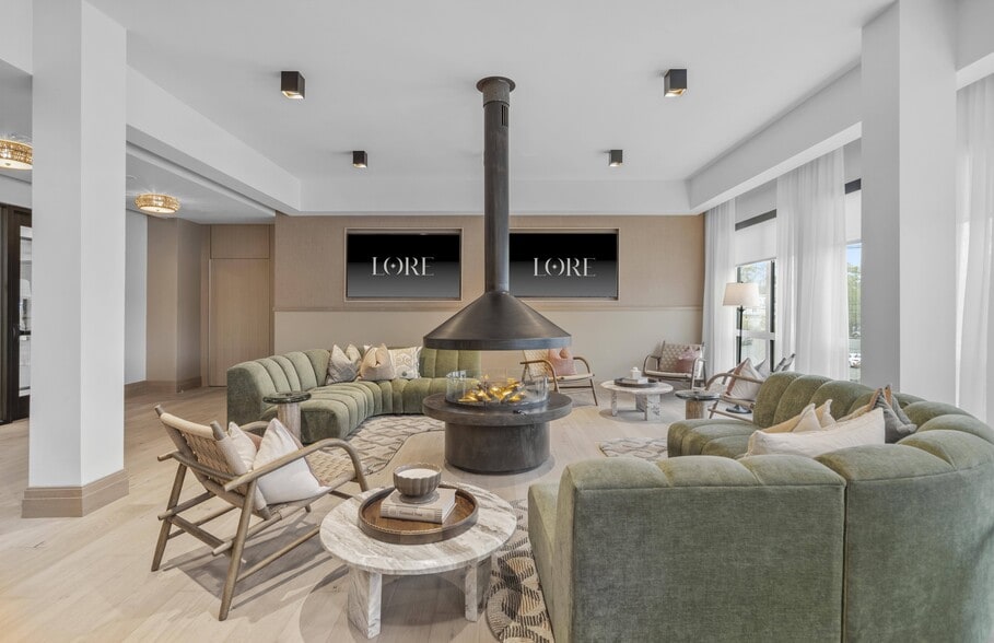 More Photos Of 266 Canal St, Salem Apartments For Lease