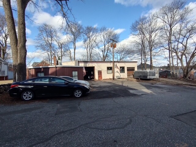 More Photos Of 14 Curtis St, Southbridge Industrial For Sale
