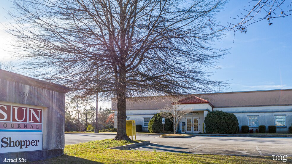 More Photos Of 3200 Wellons Blvd, New Bern Office For Sale