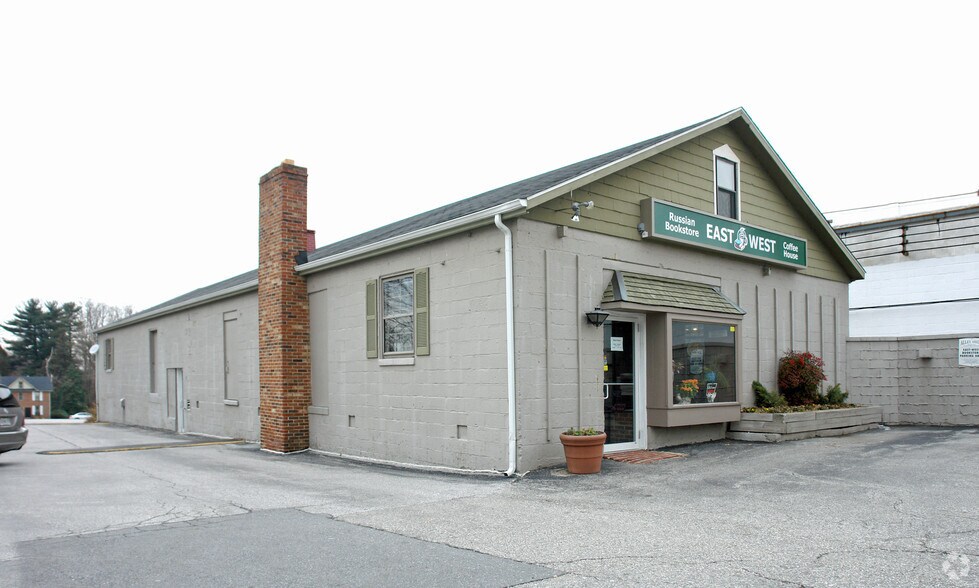 More Photos Of 1330 Reisterstown Rd, Pikesville Freestanding For Lease