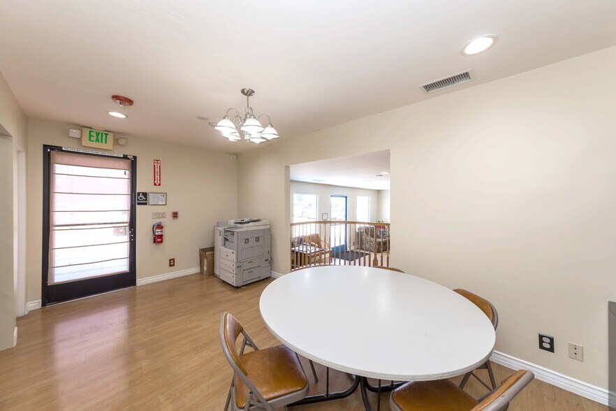 More Photos Of 1555 W Commonwealth Ave, Fullerton Office For Lease