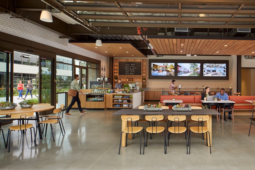 More Photos Of 140 Progress, Irvine Loft Creative Space For Lease