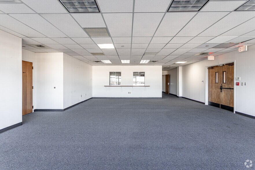 More Photos Of 500 Scarborough Dr, Egg Harbor Township Unknown For Lease