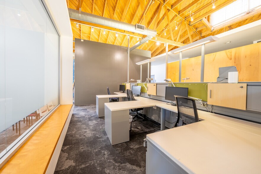 More Photos Of 5972-5976 Washington Blvd, Culver City Flex For Lease