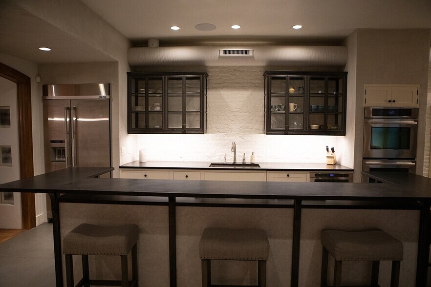 More Photos Of 263 Main St, Northampton Apartments For Sale