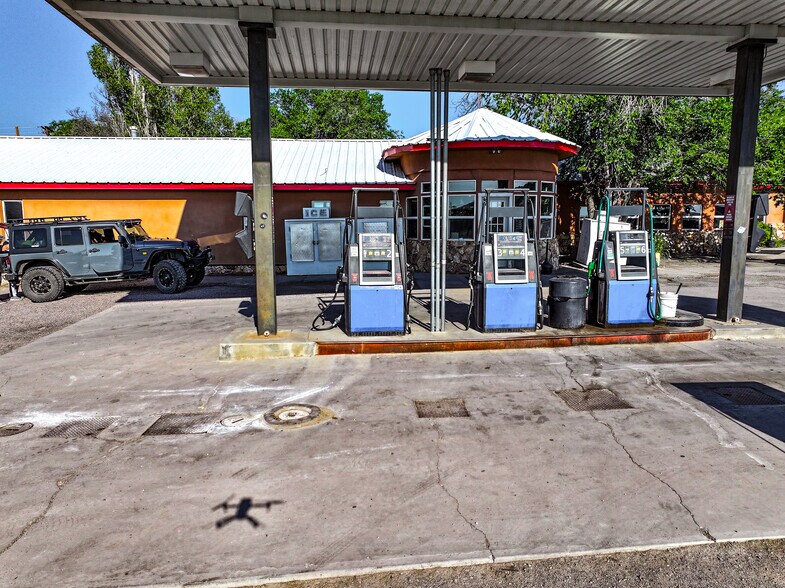 More Photos Of 1 Highway 60, Datil Service Station For Sale