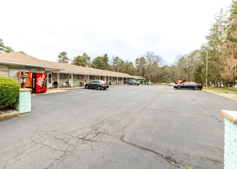 More Photos Of 1005 Black Horse Pike Hwy, Hammonton Hotel For Sale