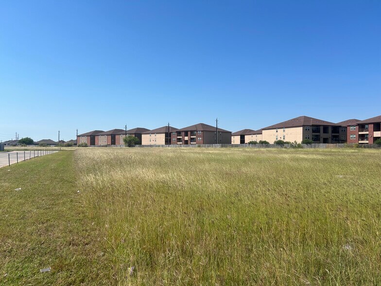 More Photos Of 3809 Rodd Field Rd, Corpus Christi Land For Sale