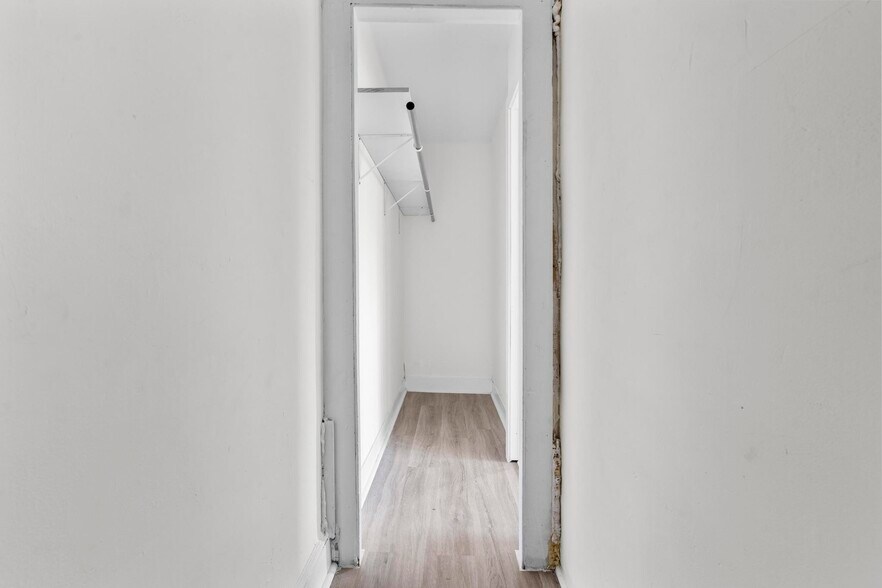 More Photos Of 746 Maple St, Bridgeport Apartments For Sale