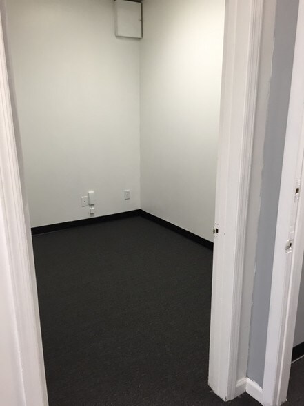 More Photos Of 1980-1982 Springfield Ave, Maplewood Office For Lease