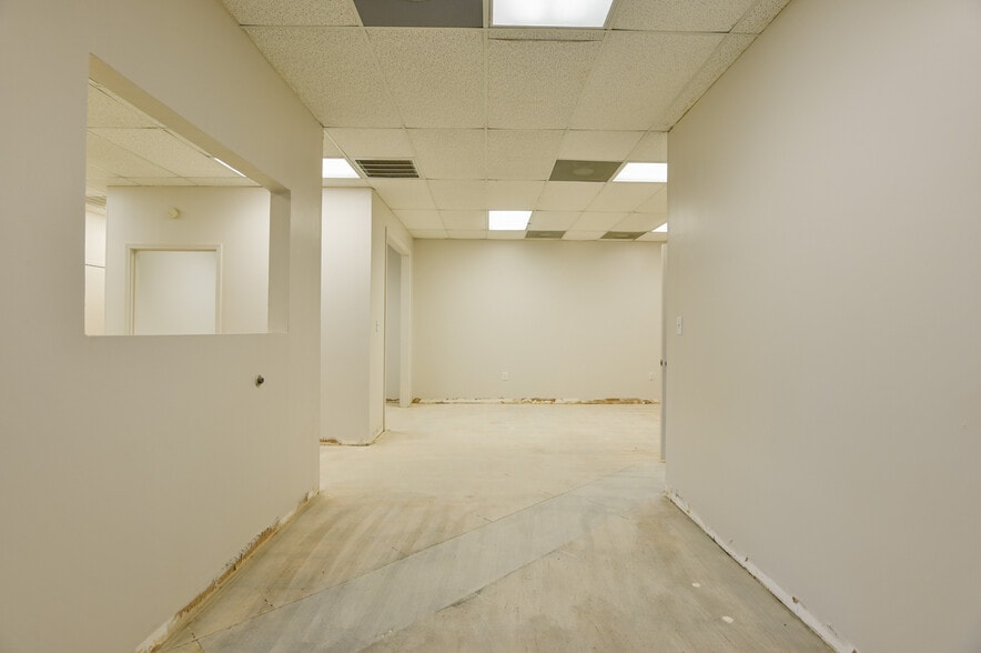More Photos Of 4124 Us-278 Hwy, Covington Office For Sale