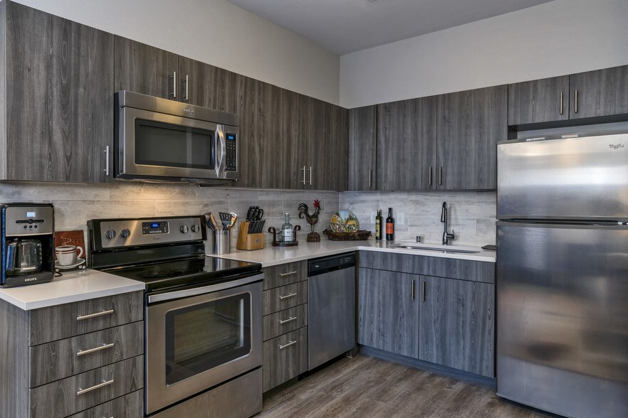 More Photos Of 1530 Detroit St, Denver Apartments For Sale