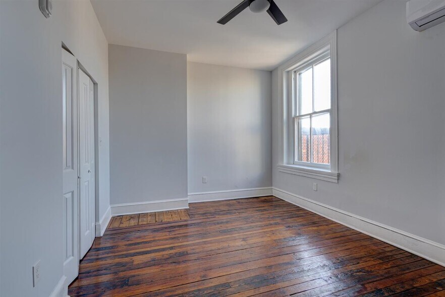 More Photos Of 2116 N Charles St, Baltimore Apartments For Sale