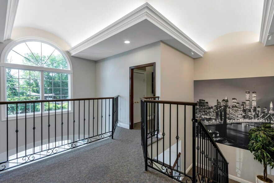 More Photos Of 161 Mckinley St, Closter Office For Sale