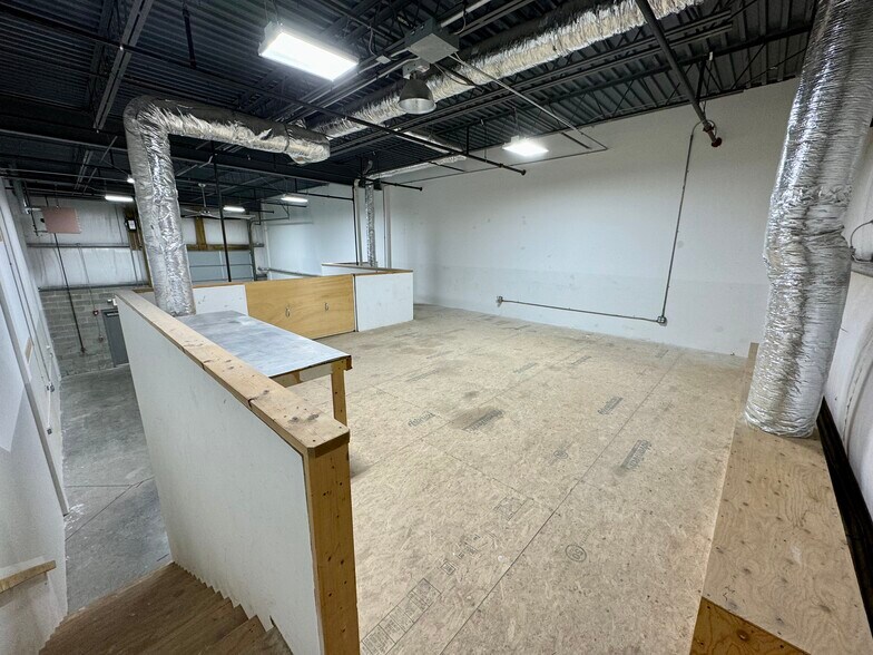 More Photos Of 17 Route 125, Kingston Office For Lease