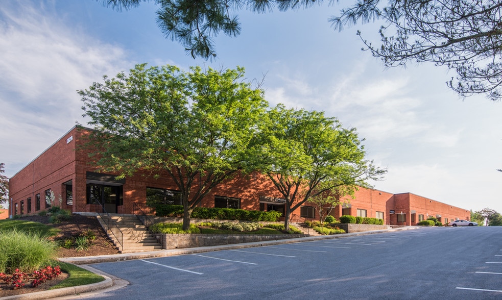 More Photos Of 2624 Lord Baltimore Dr, Windsor Mill Research And Development For Lease