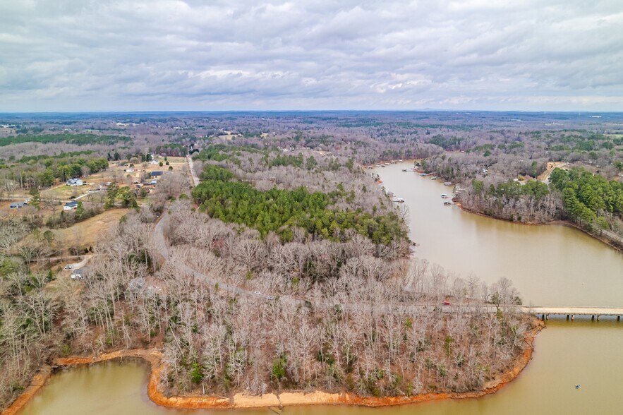 More Photos Of 3306-3308 Centerville Rd, Anderson Land For Sale