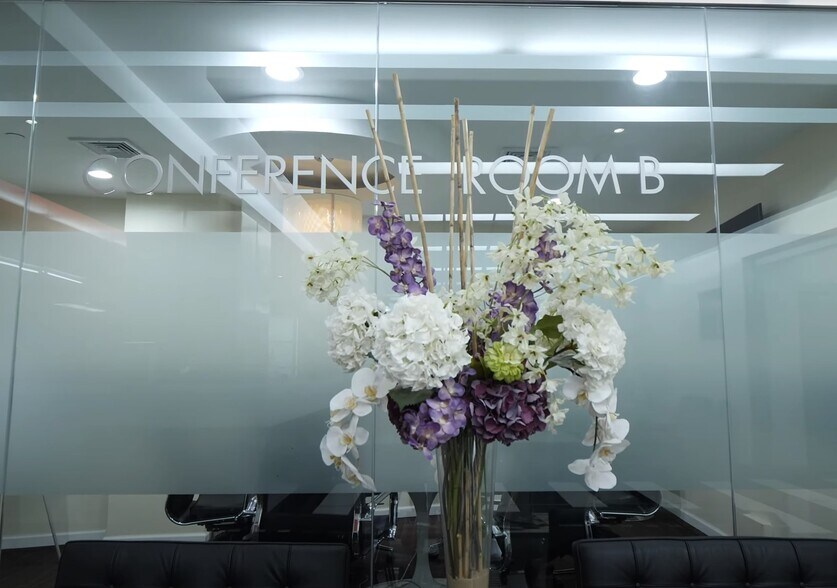 More Photos Of 1441 Broadway, New York Coworking Space