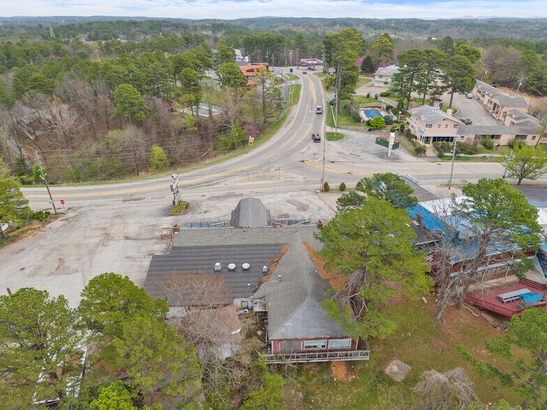 More Photos Of 104 Huntsville Dr, Eureka Springs Restaurant For Sale