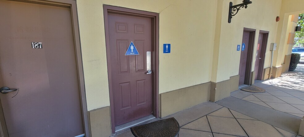 More Photos Of 13788 Roswell Ave, Chino Unknown For Lease