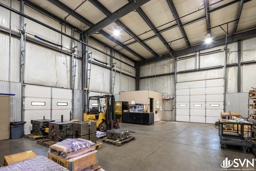 More Photos Of 95 Industrial Park Rd, Mount Vernon Distribution For Sale