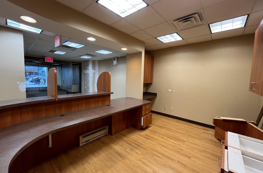 More Photos Of 130 W 79th St, New York Apartments For Lease